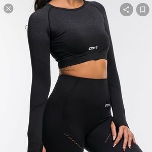 ECHT Cropped Top